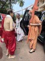 Arrival of HH Shrimat Sadyojat Shankarashram Swamiji at SAT, Vittla(11th December 2023)
